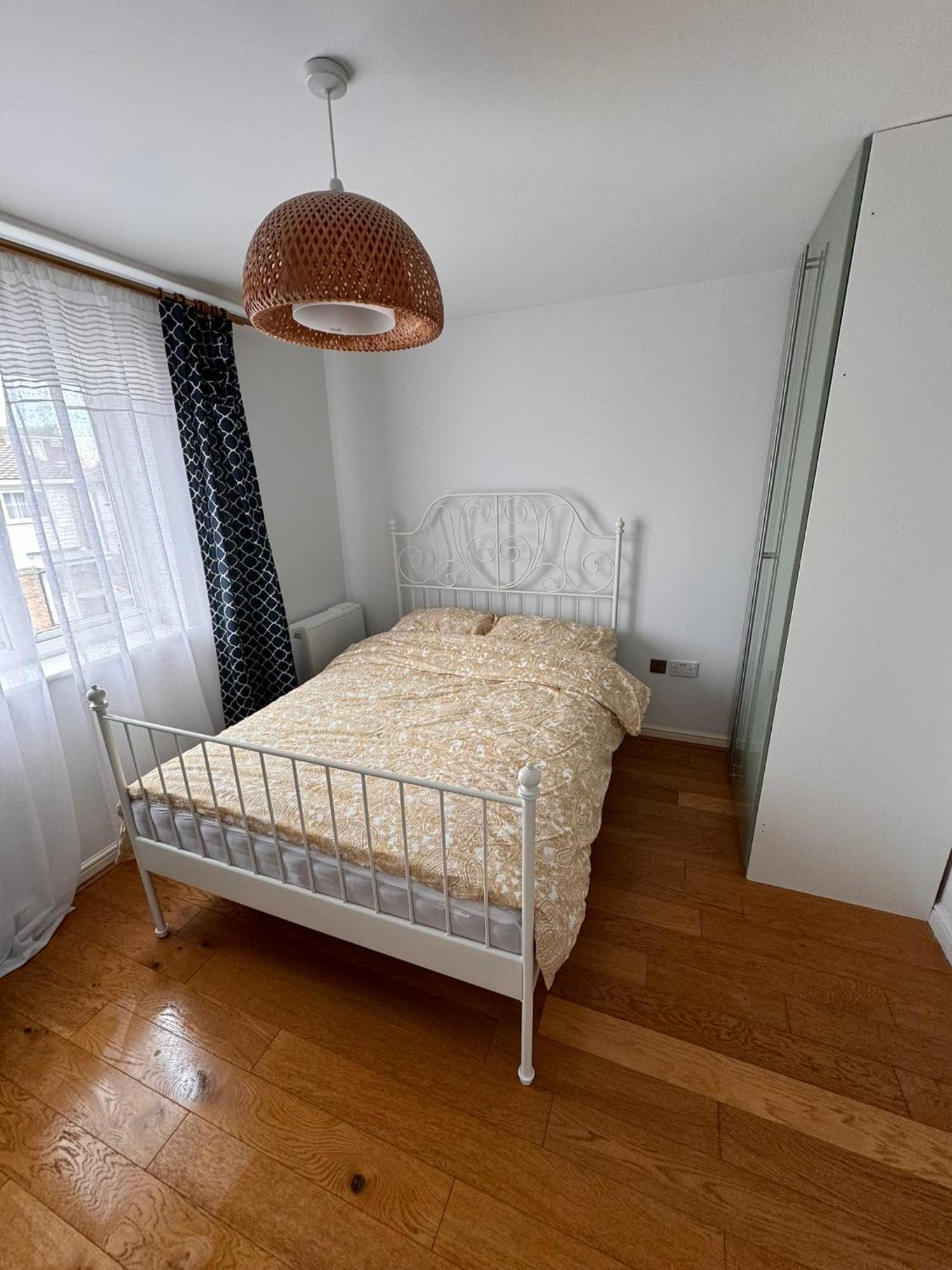 2-bedroom Flat Walking Distance To Excel - Perfect Location! Apartment London
