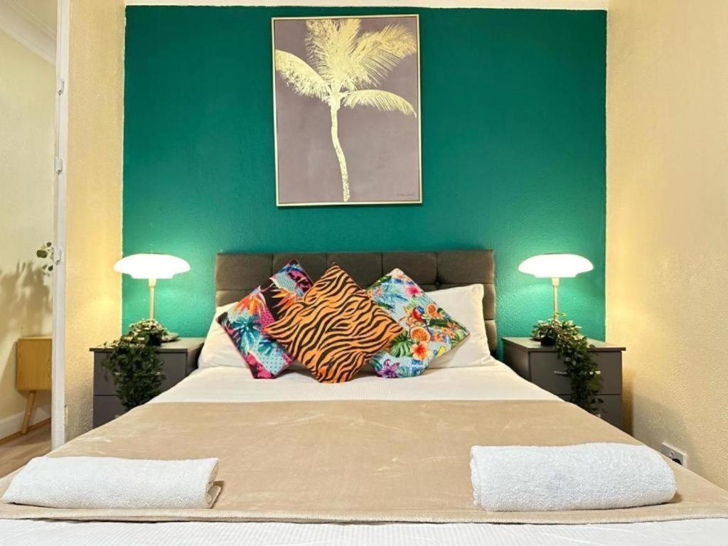 Edgware Road Comfortable Apartment *