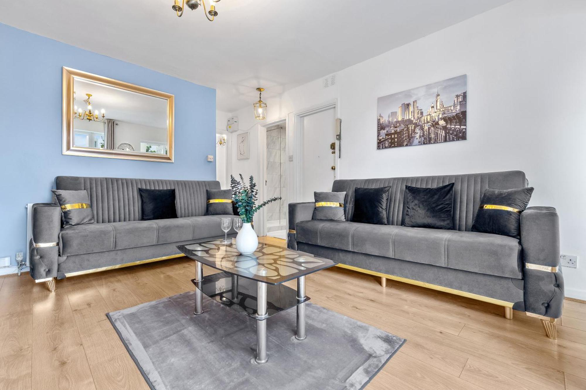 Apartamento Newly Renovated Kensington 2 Bedroom With Balcony Near Harrods Sleeps 6, 2 Min Walk From Station