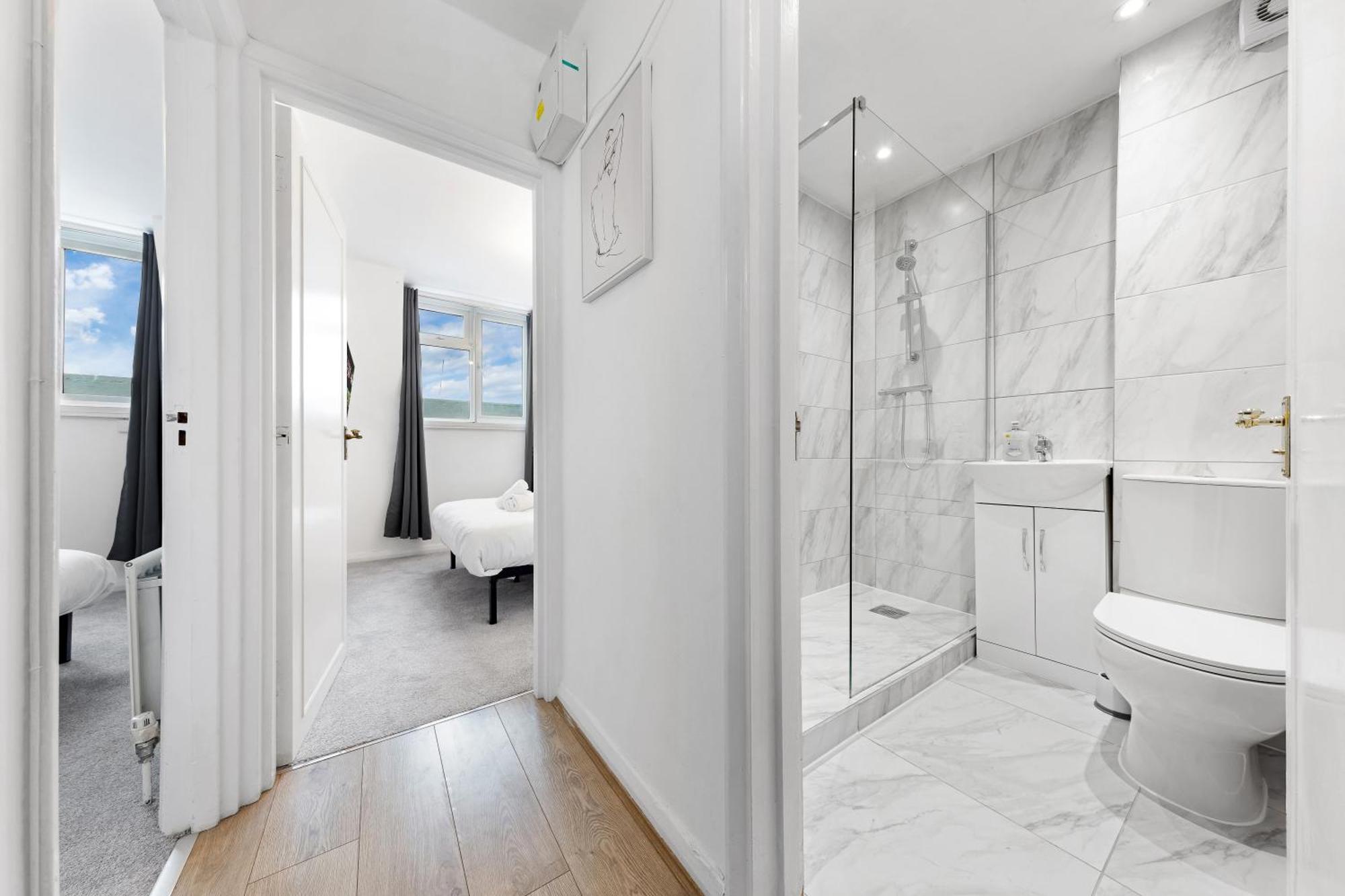 Apartamento Newly Renovated Kensington 2 Bedroom With Balcony Near Harrods Sleeps 6, 2 Min Walk From Station Londres