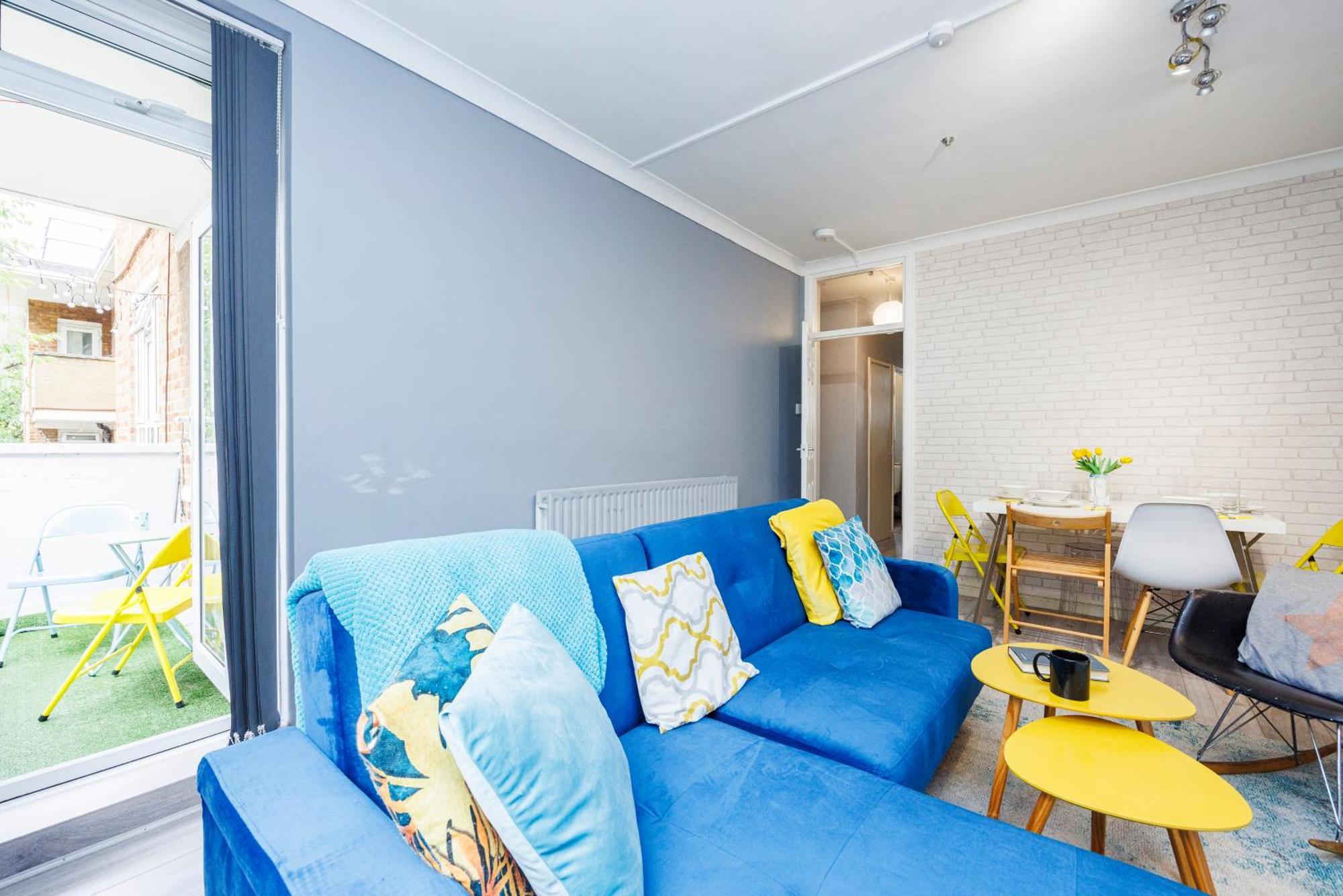 Spacious 2-bedroom With Terrace, Garden Views & Free Wifi Near Olympic Stadium Apartment London
