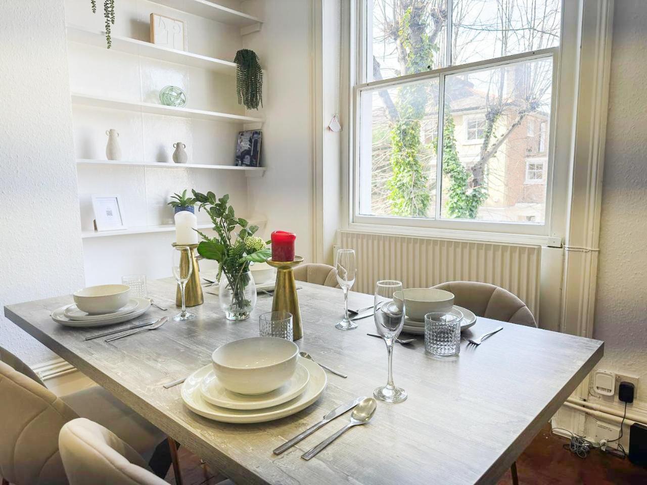 Apartment Stylish 2-bedroom Near Abbey Road, Maida Vale *