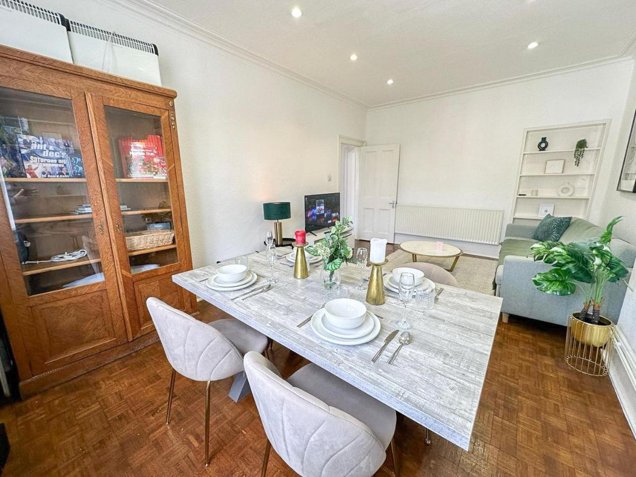 Apartment Stylish 2-bedroom Near Abbey Road, Maida Vale *
