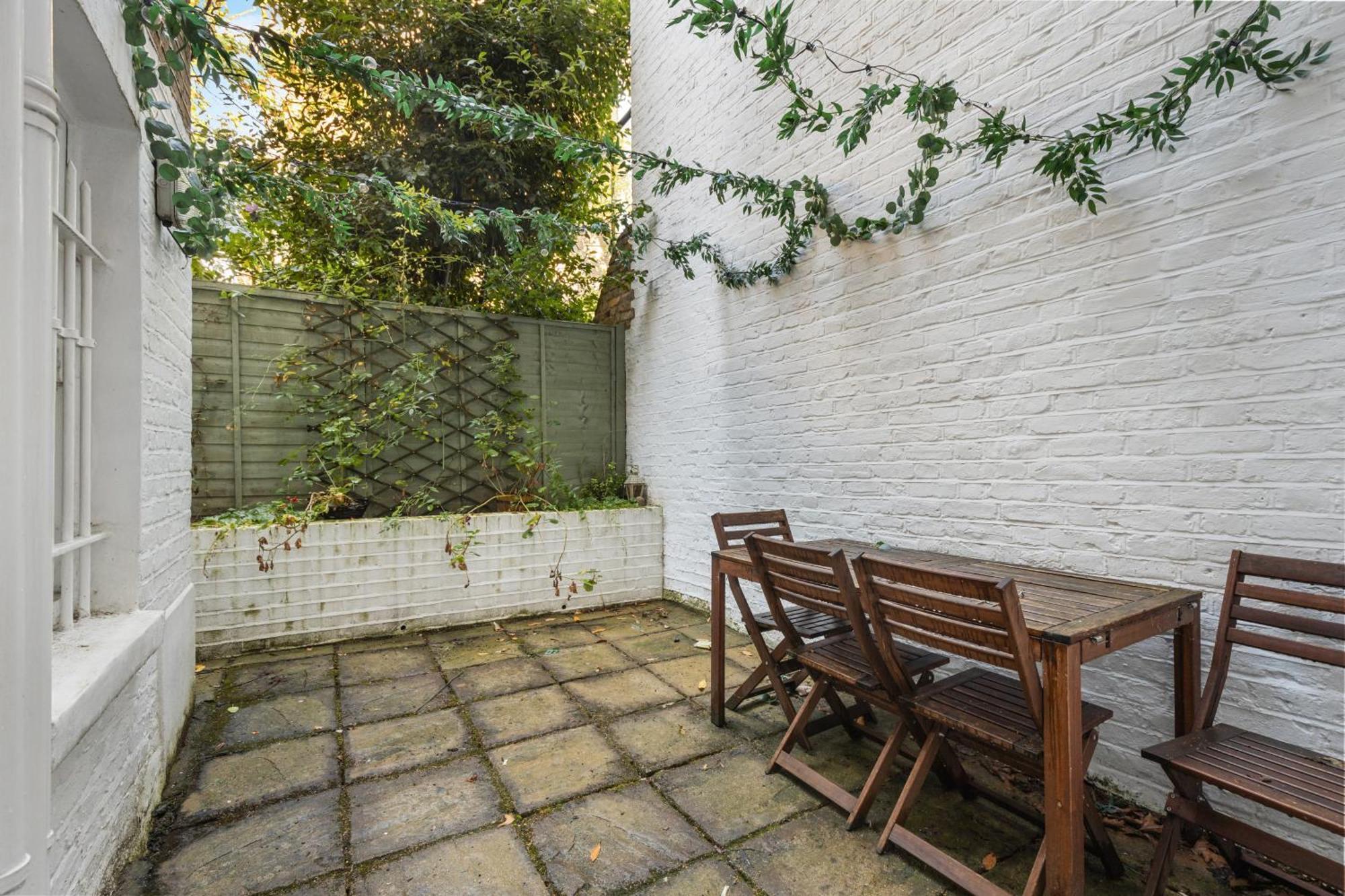 Kensington Spacious Apartamento