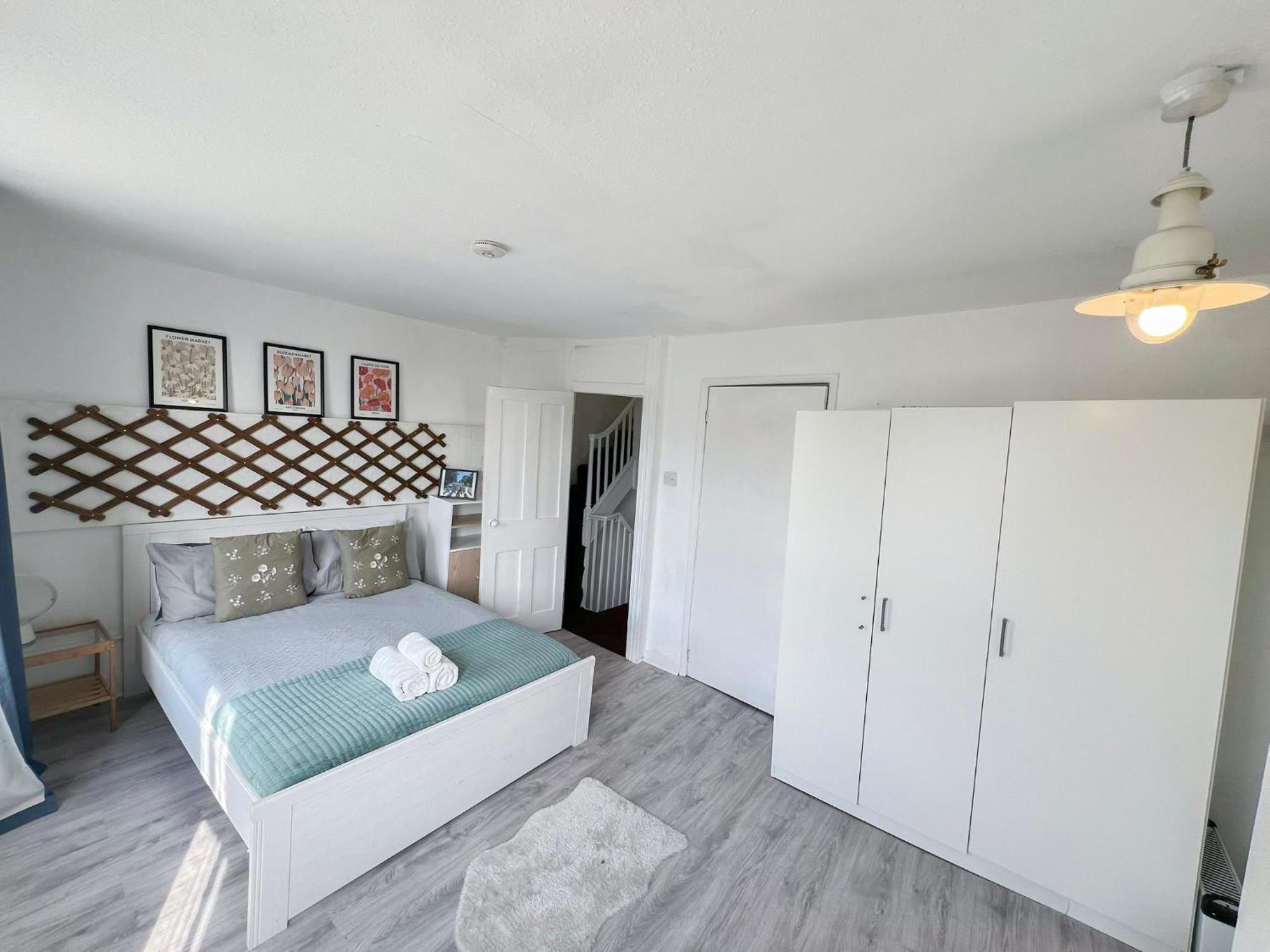 Apartamento 2 Bedroom Flat A Short Walk Away To Barbican Centre Near Farringdon, Old St Londres