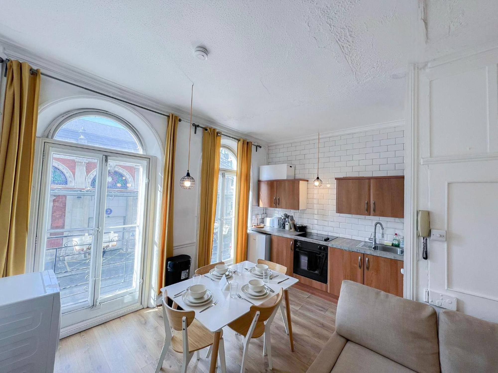 Apartamento 2 Bedroom Flat A Short Walk Away To Barbican Centre Near Farringdon, Old St *