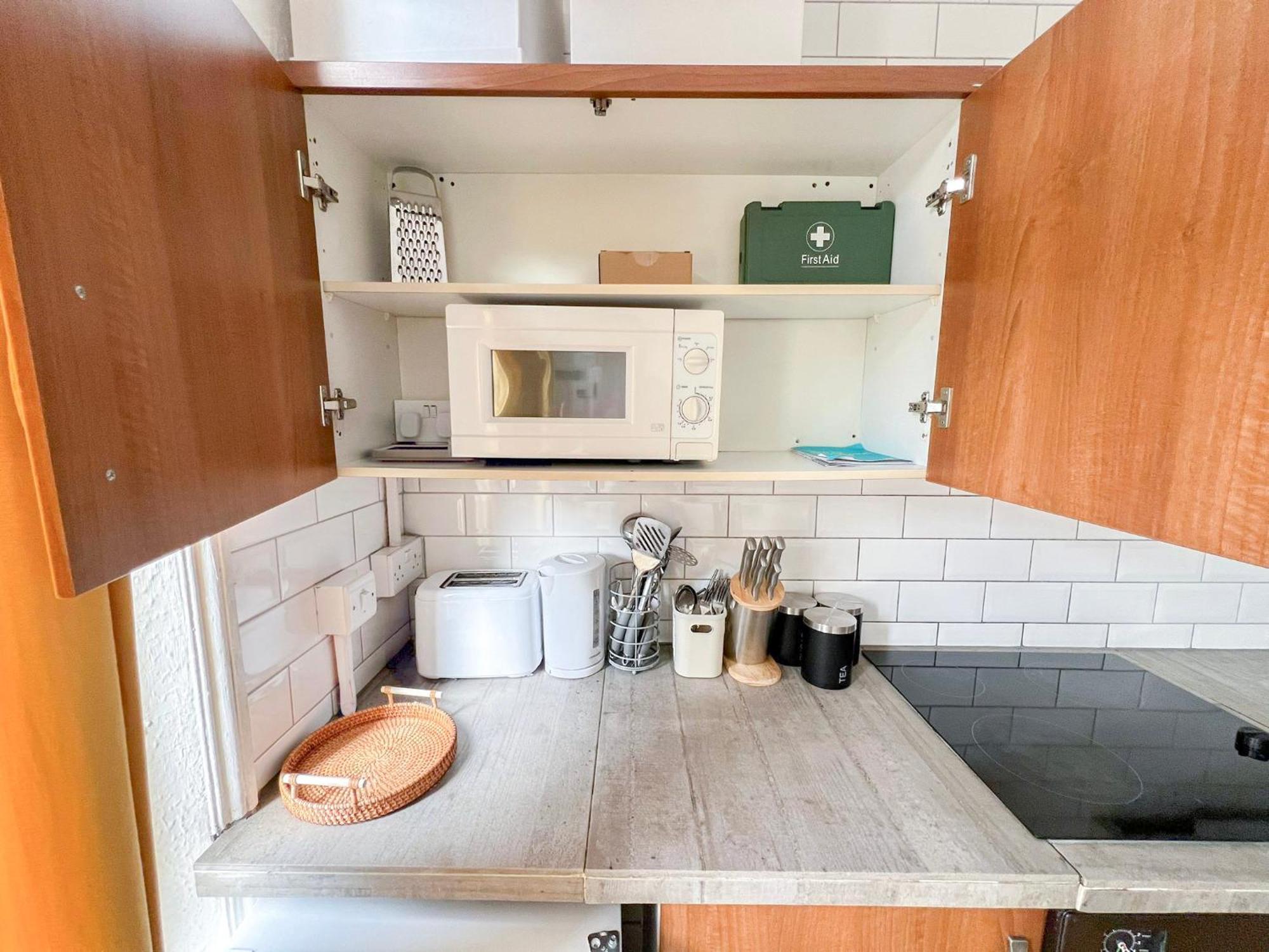 2 Bedroom Flat A Short Walk Away To Barbican Centre Near Farringdon, Old St Apartamento
