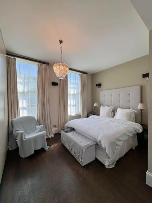 Appartement Stunning Townhouse In Beautiful Notting Hill Londen