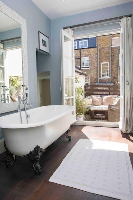 Stunning Townhouse In Beautiful Notting Hill Appartement *