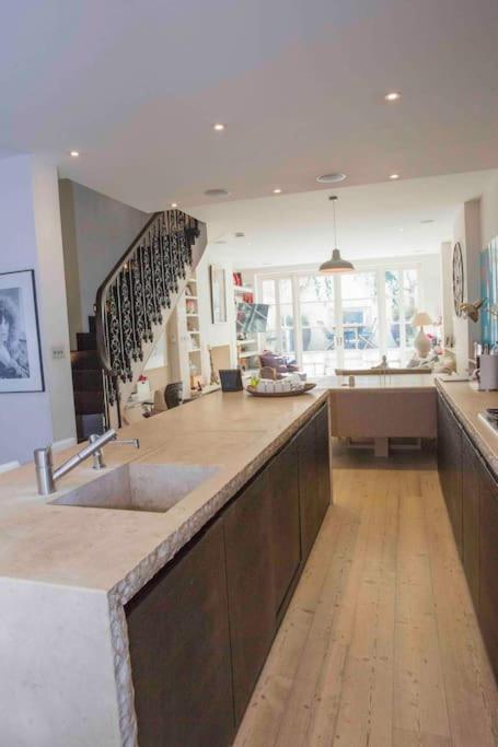 Stunning Townhouse In Beautiful Notting Hill Londen