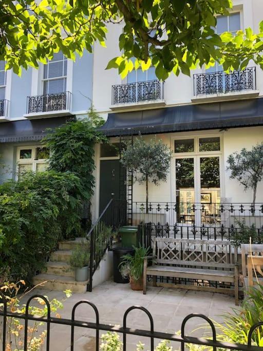 Stunning Townhouse In Beautiful Notting Hill Appartement Londen