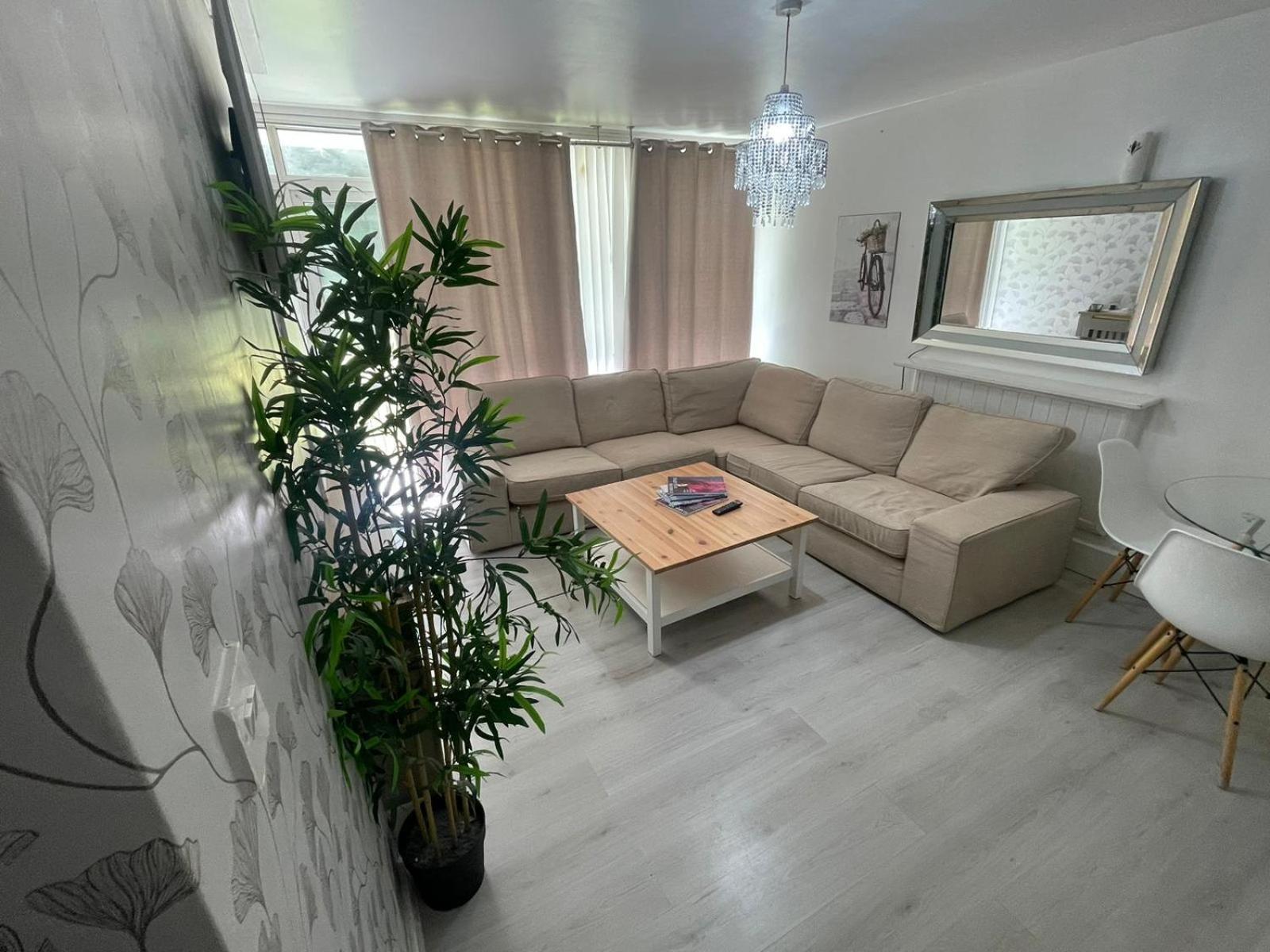 1 Bedroom Big Flat Xtra Apartment