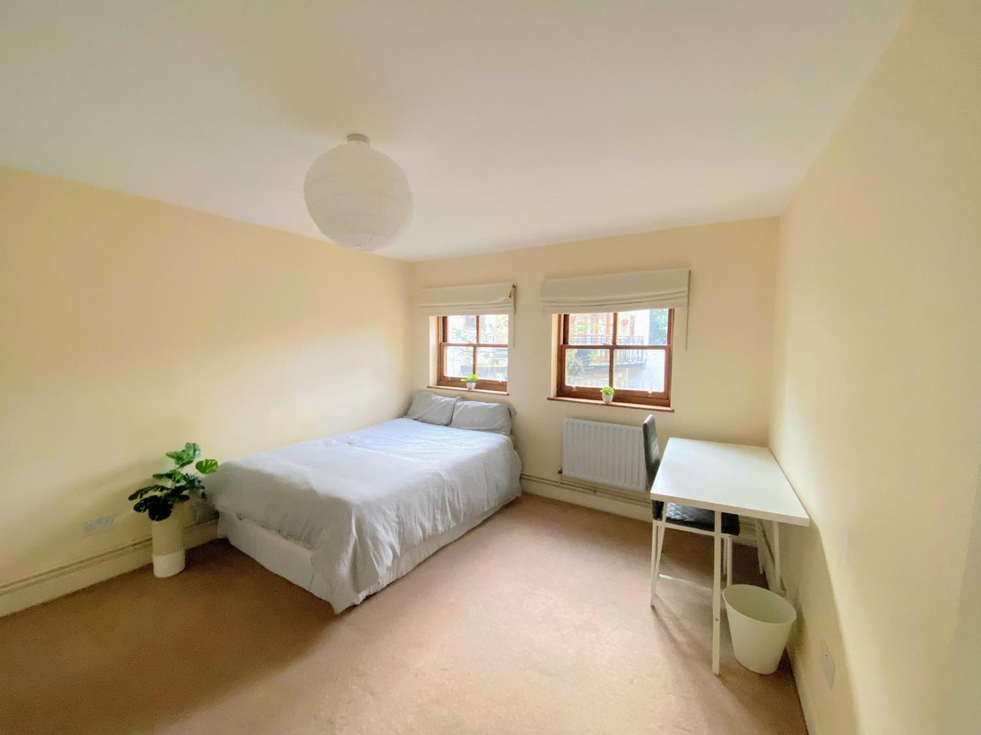 Homestay Cozy Double Next To Putney Bridge And High Street London