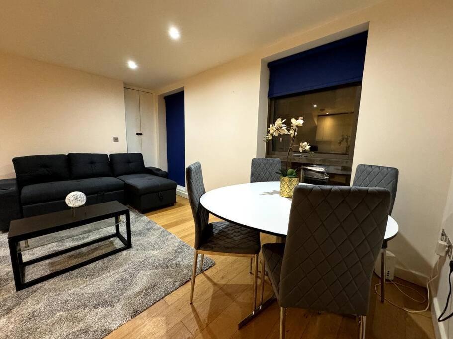 Apartment Paddington Station 2 Bedroom House London