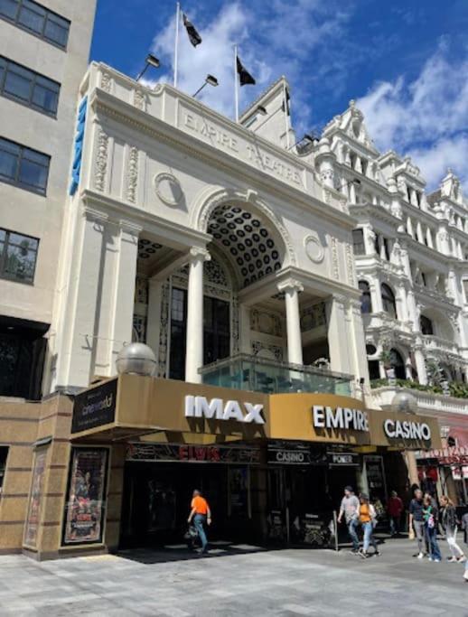 Premium In Piccadilly * London