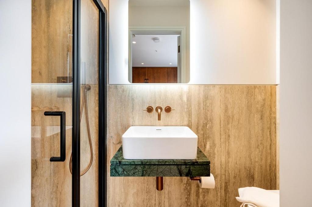 Apartment Covent Garden 2 Bed 2 Bath Duplex London
