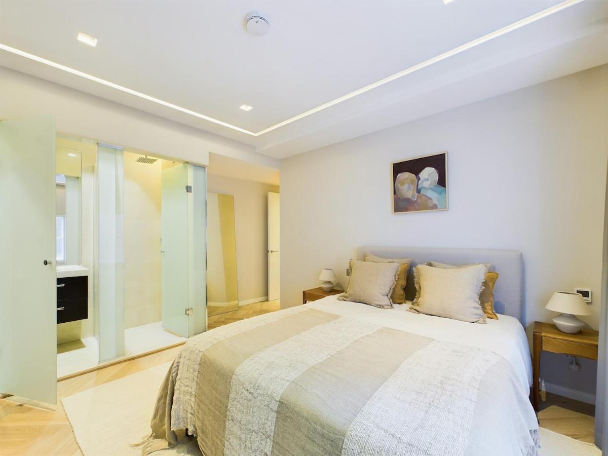 Luxurious 2 Bed Flat In Covent Garden