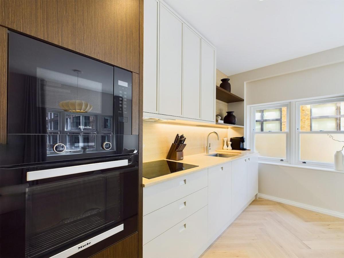 Luxurious 2 Bed Flat In Covent Garden Apartment *