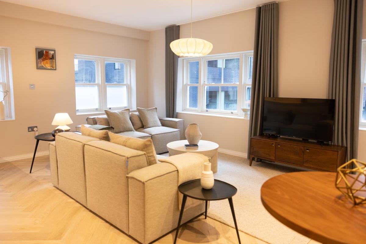 Luxurious 2 Bed Flat In Covent Garden