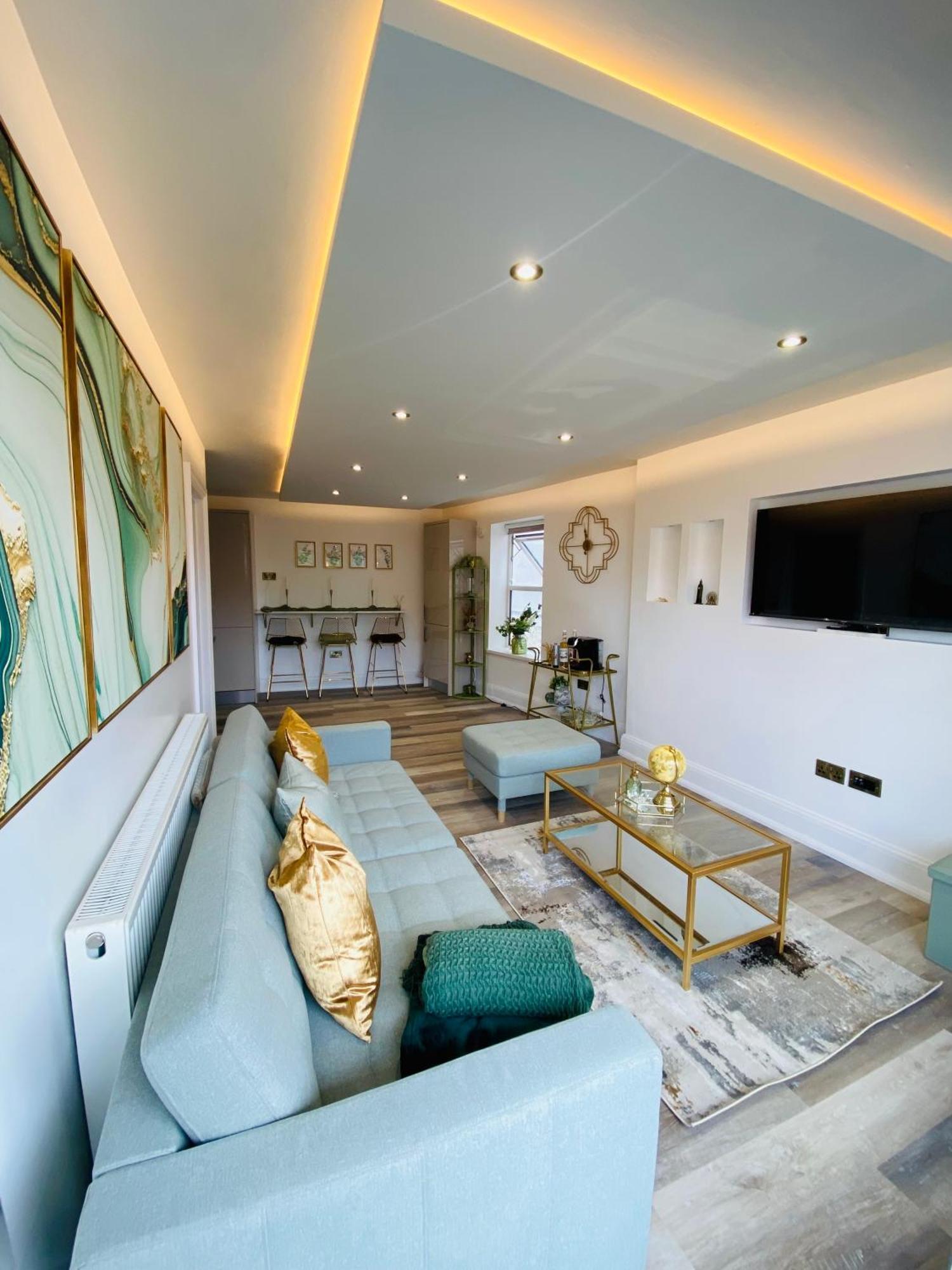 Luxury Shoreditch Penthouse! *