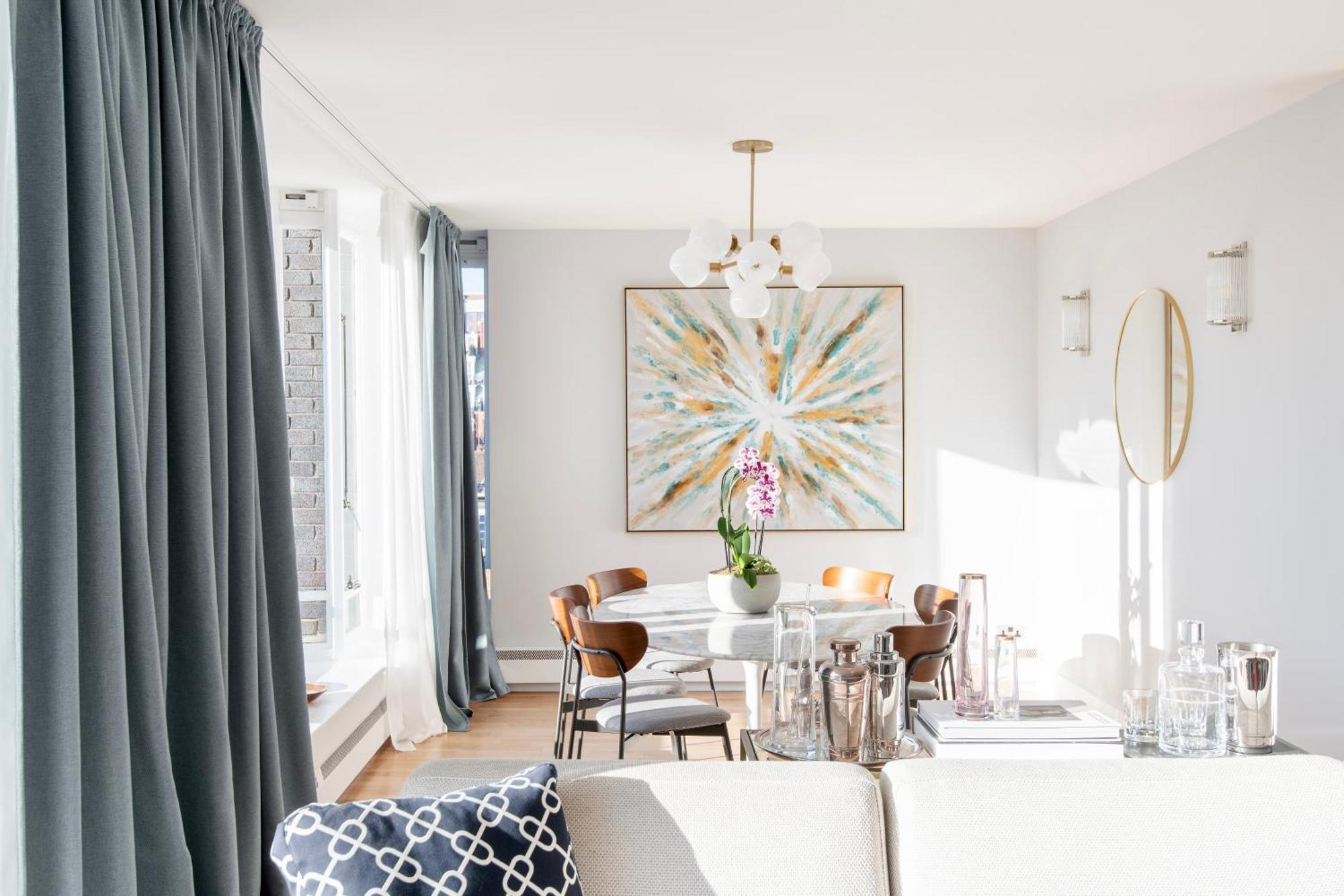 Luxurious 3 Double Bedroom Mayfair Apartment *