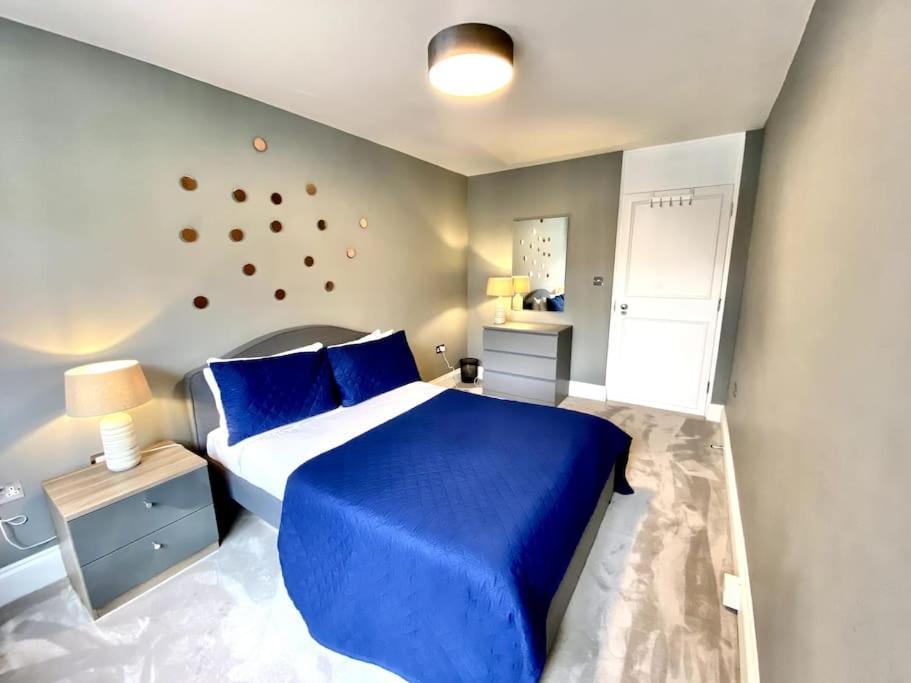 Lux 3 Bed 5 Mins To Oxford Street Apartment