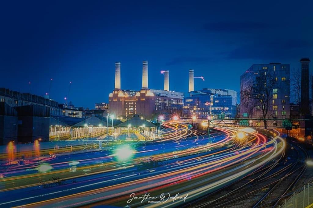 Upscale Riverfront 1br Flat, Prestigious Battersea London