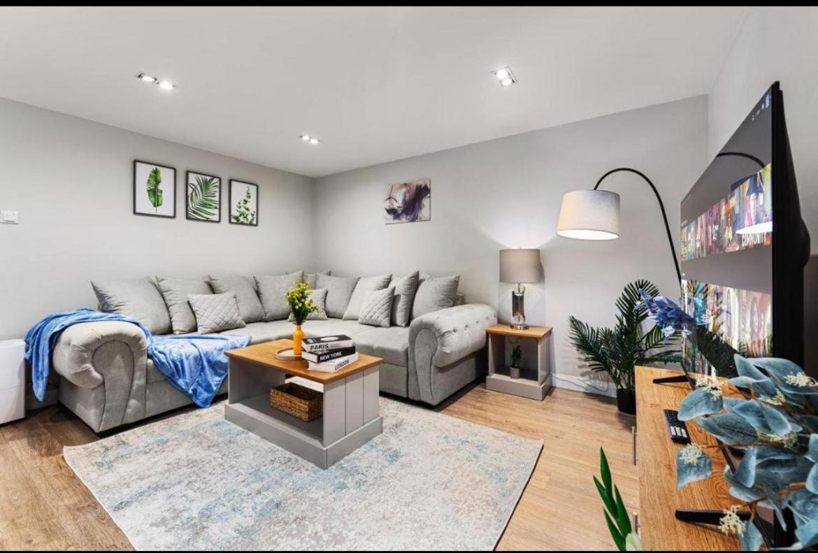 Battersea Superior - Getaway Apartment *