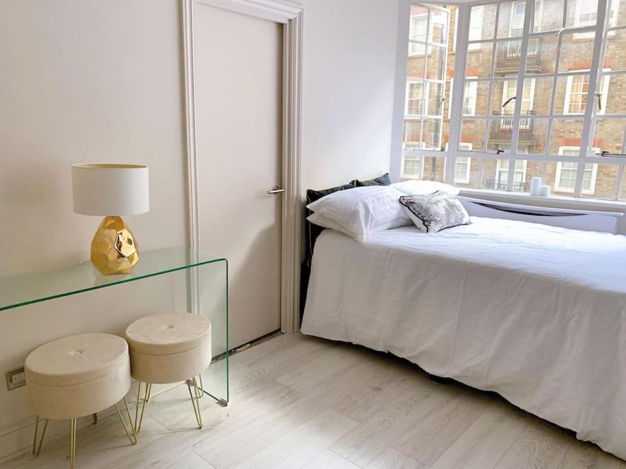 South Kensington, Piccolo Paradiso Apartamento
