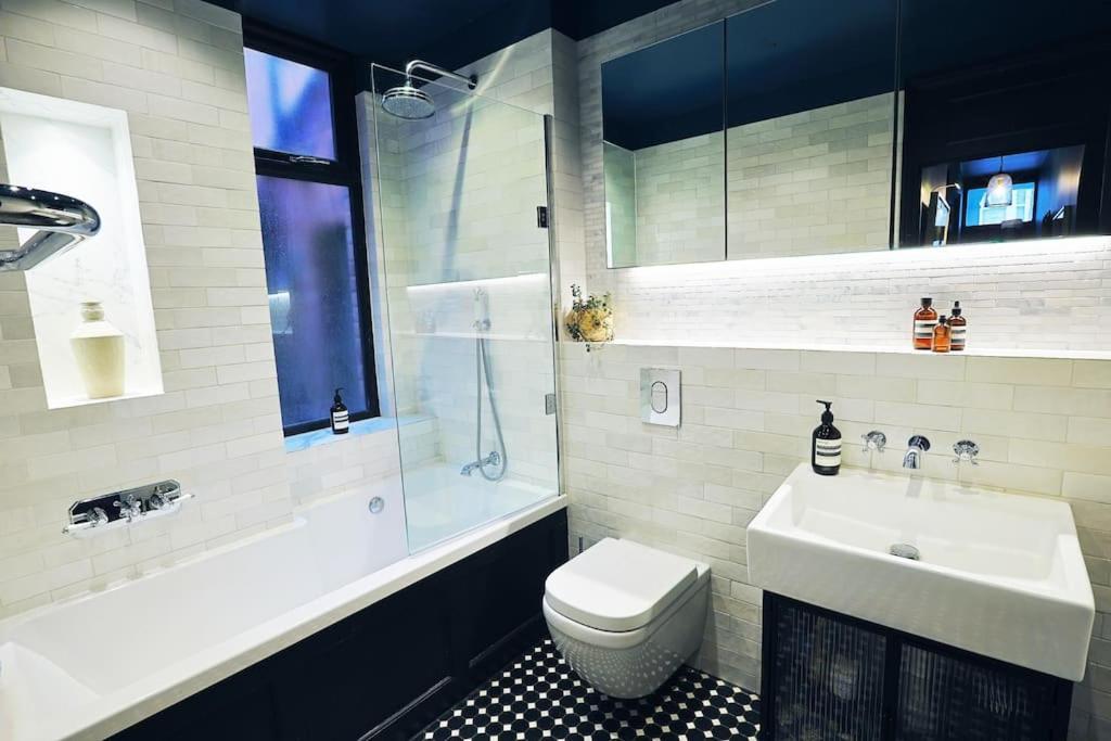 Luxurious Architect's Apartamento