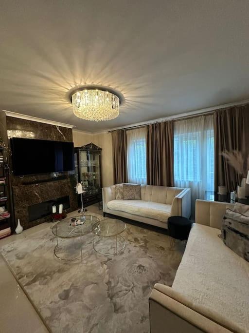 Cosy Flat In Apartment