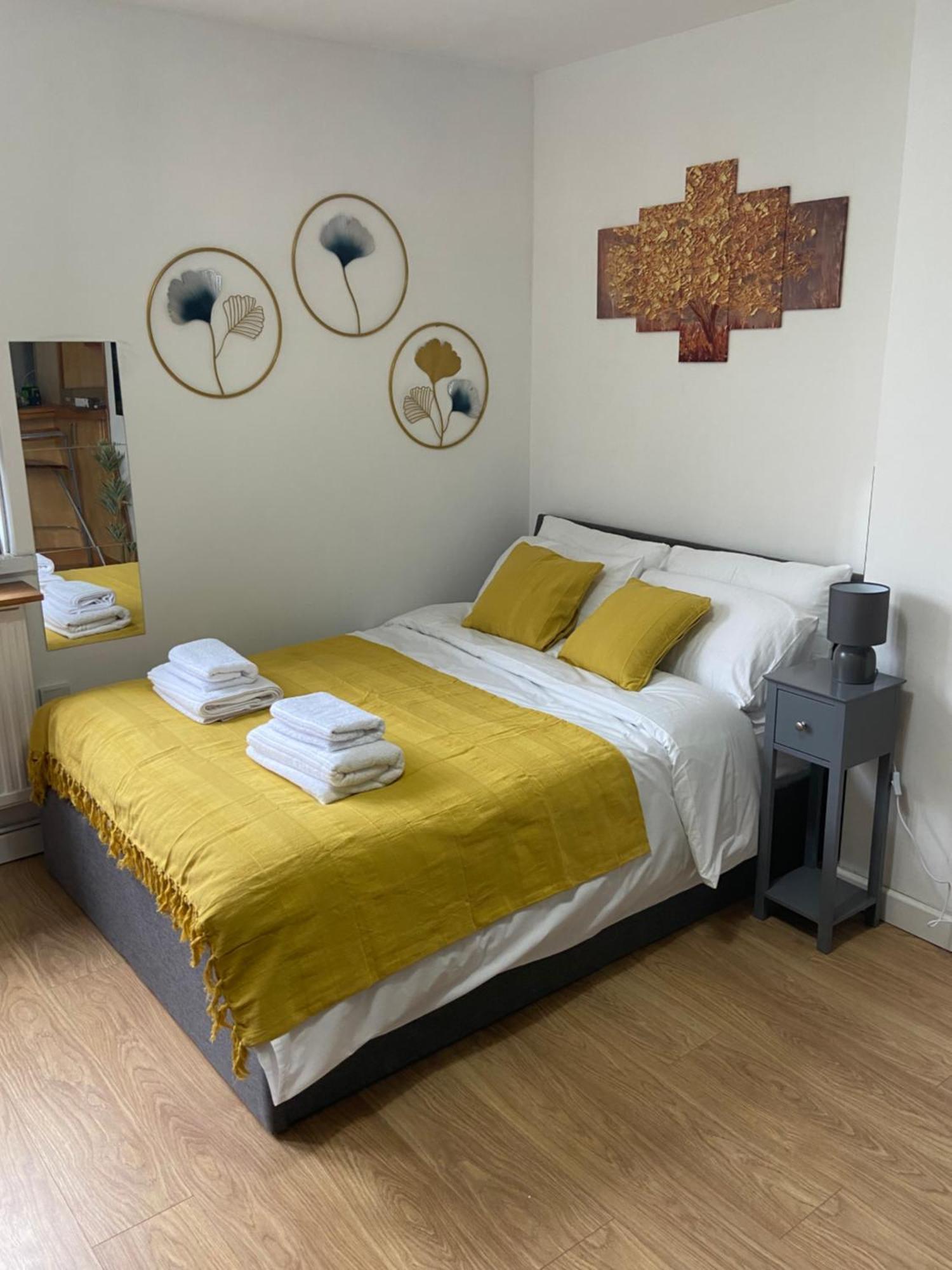 Flat In West Kensington Appartement Londen
