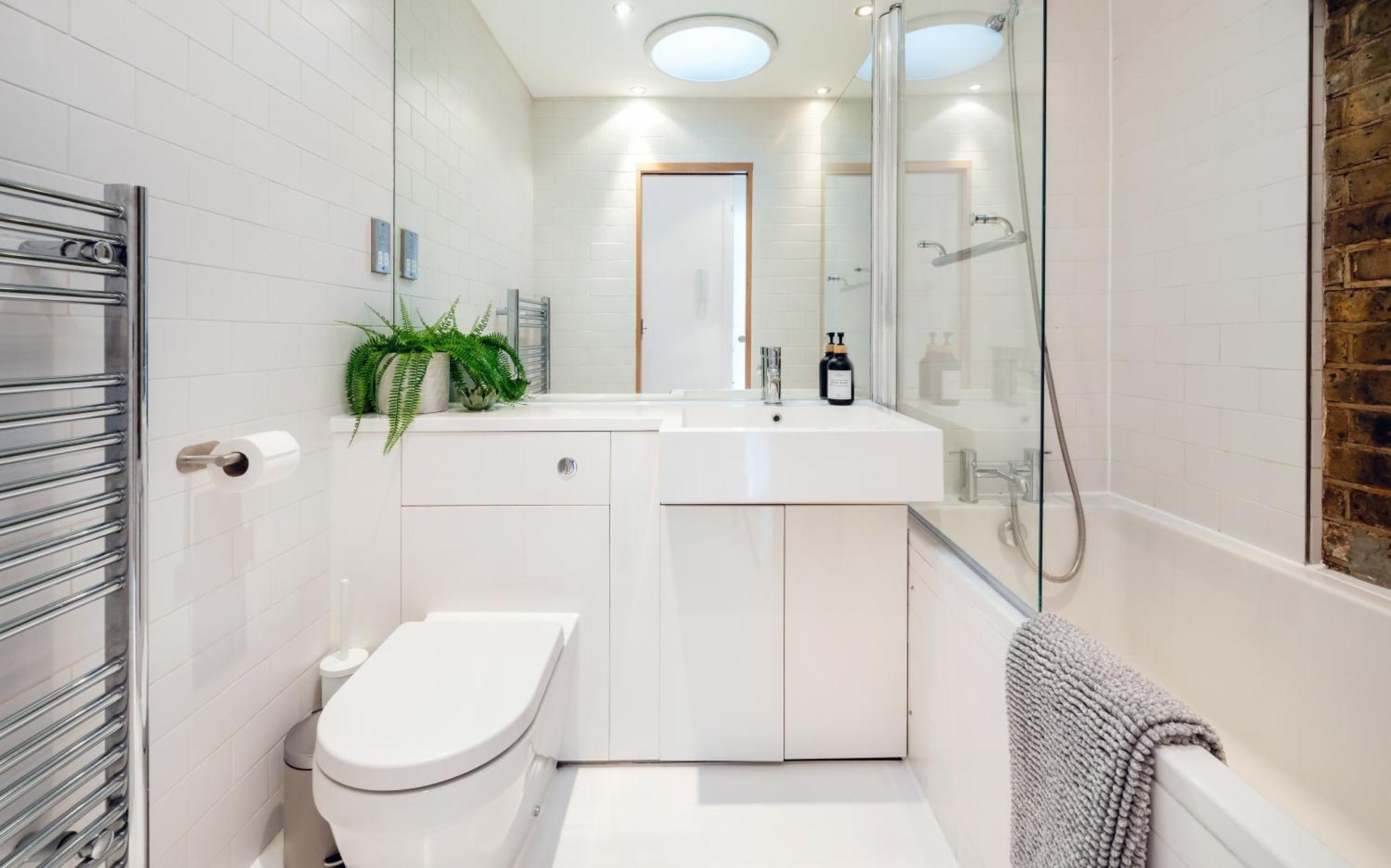 Huge & 3 Bedr, 4 Beds, Covent Gdn Appartement Londen