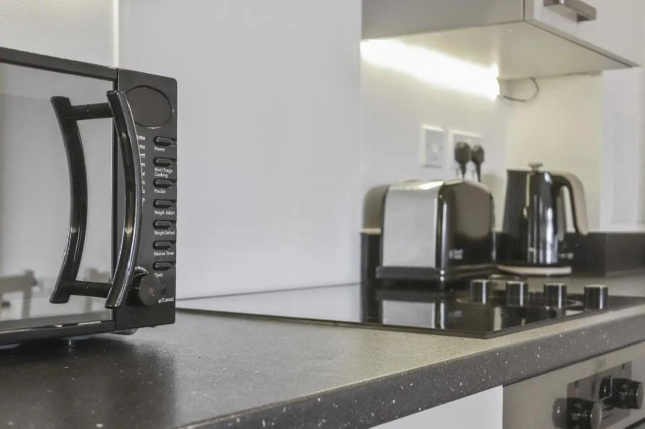 Appartement Centrally Located - Modern - 2bed - 2bath Londen