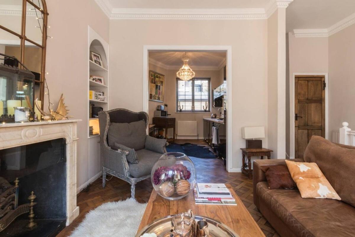 Stylish 1-bed With A Roof Terrace * London