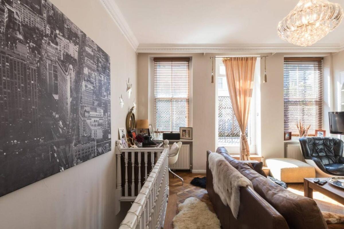 Stylish 1-bed With A Roof Terrace Apartment *