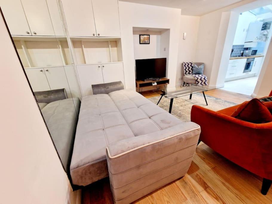 Apartment Charming Hyde Park Private With Back Patio By Lancaster Gate And Paddington Station *