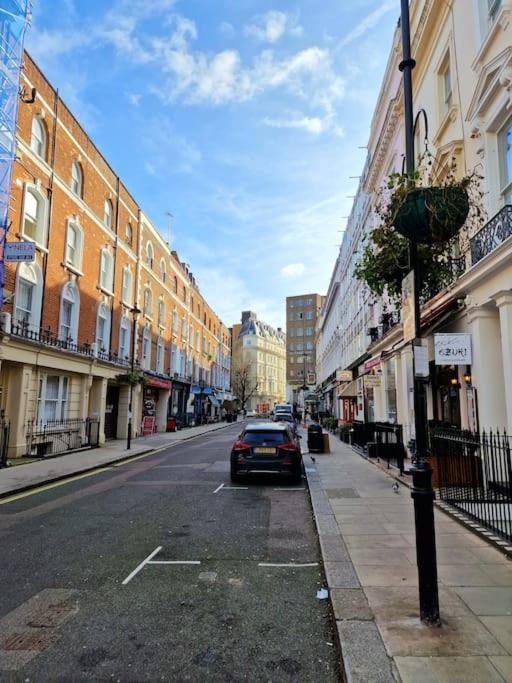 Charming Hyde Park Private With Back Patio By Lancaster Gate And Paddington Station London