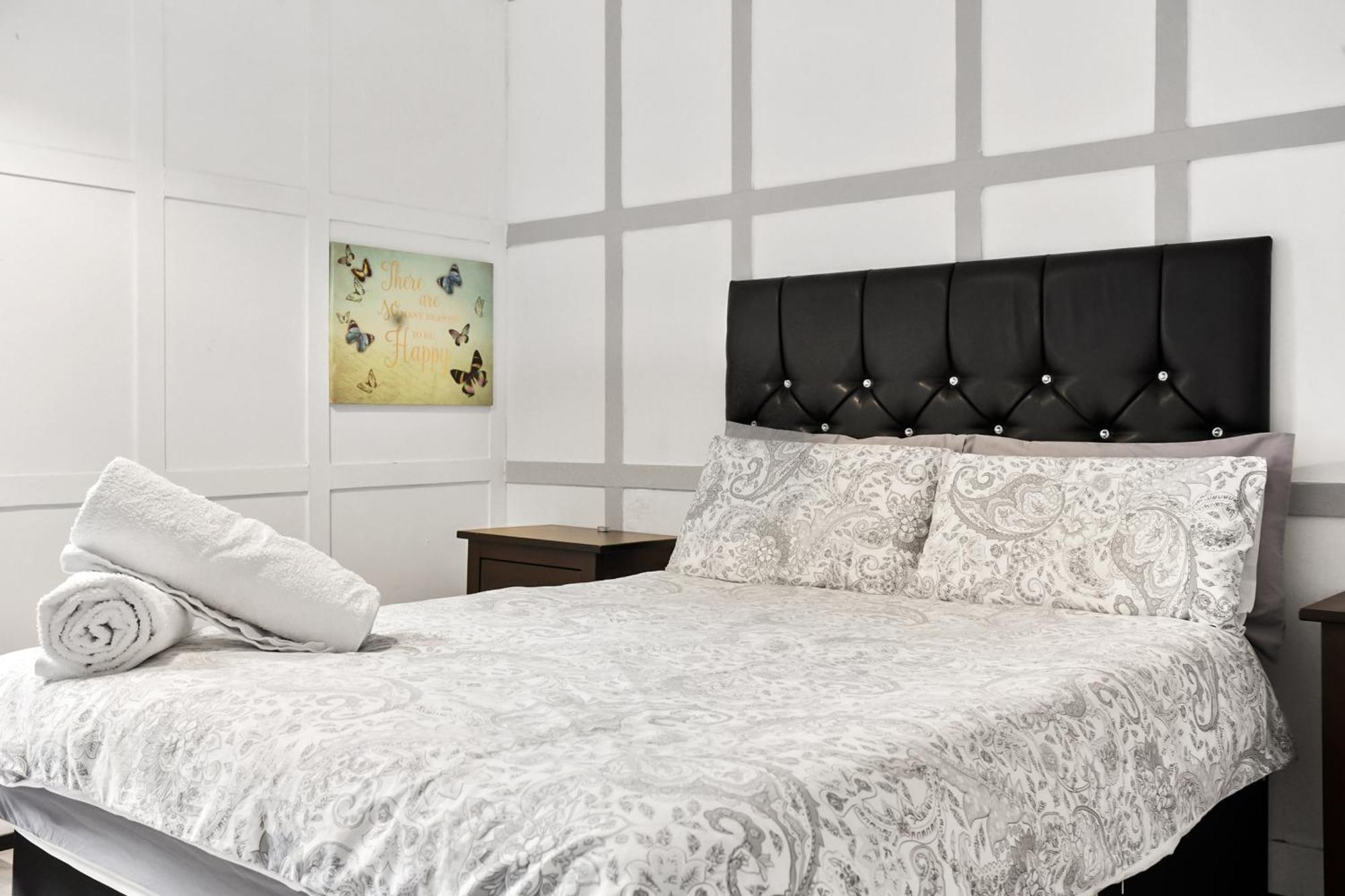 Homestay Center Cozy Double Bedroom In A Great Location London