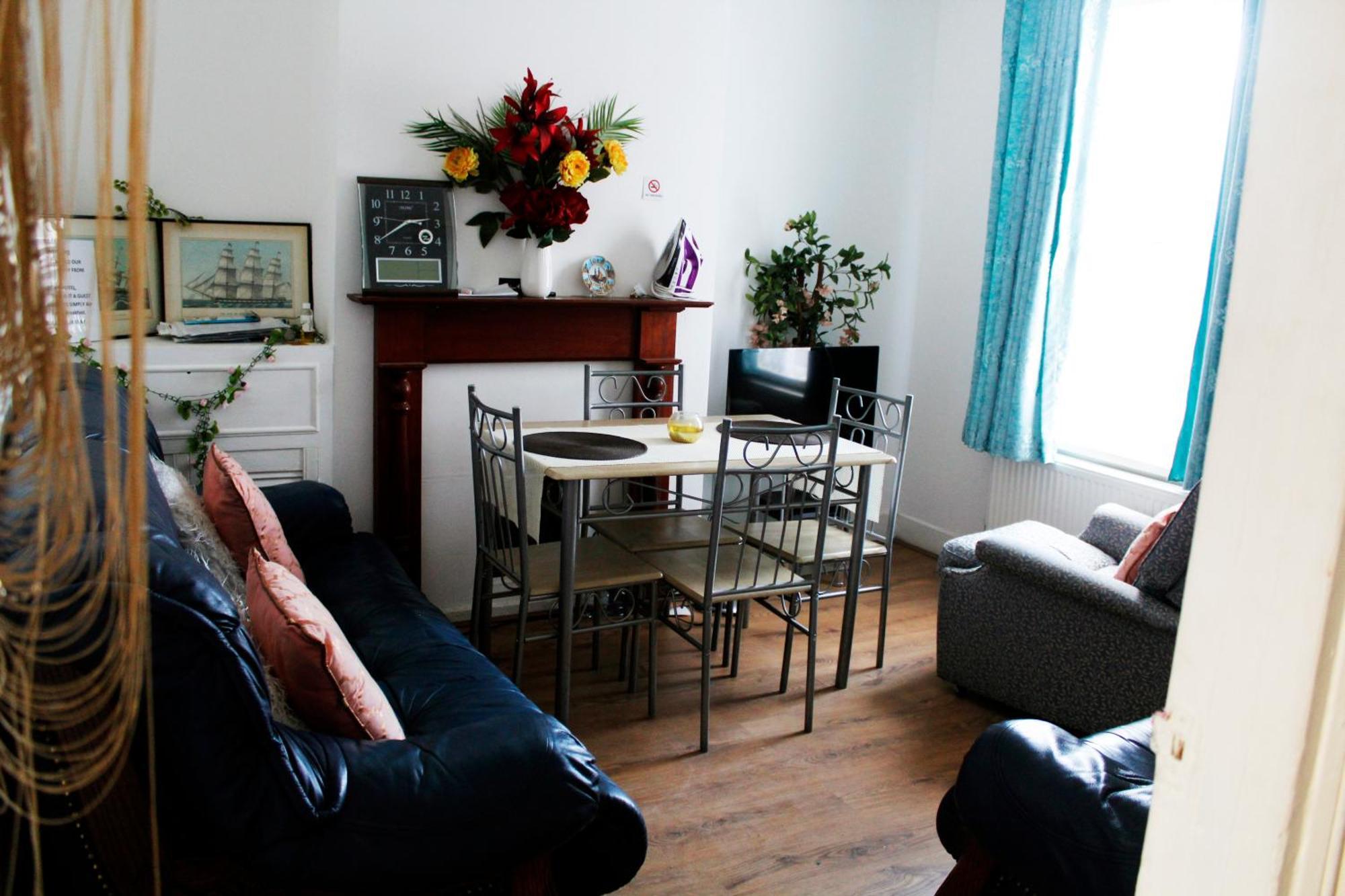 Earlycheckin Spacious House W Parking In * London