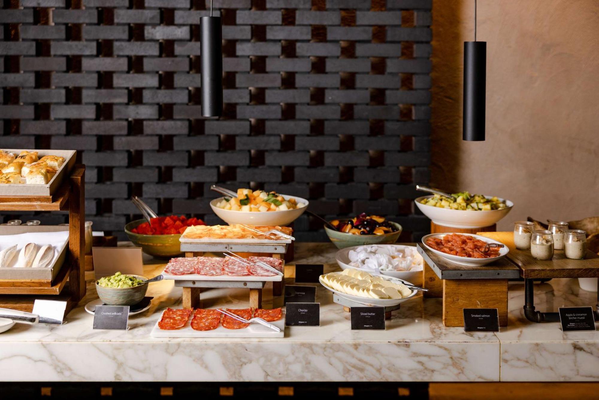 Radisson Blu Edwardian Mercer Street Hotel, Hotel 5*