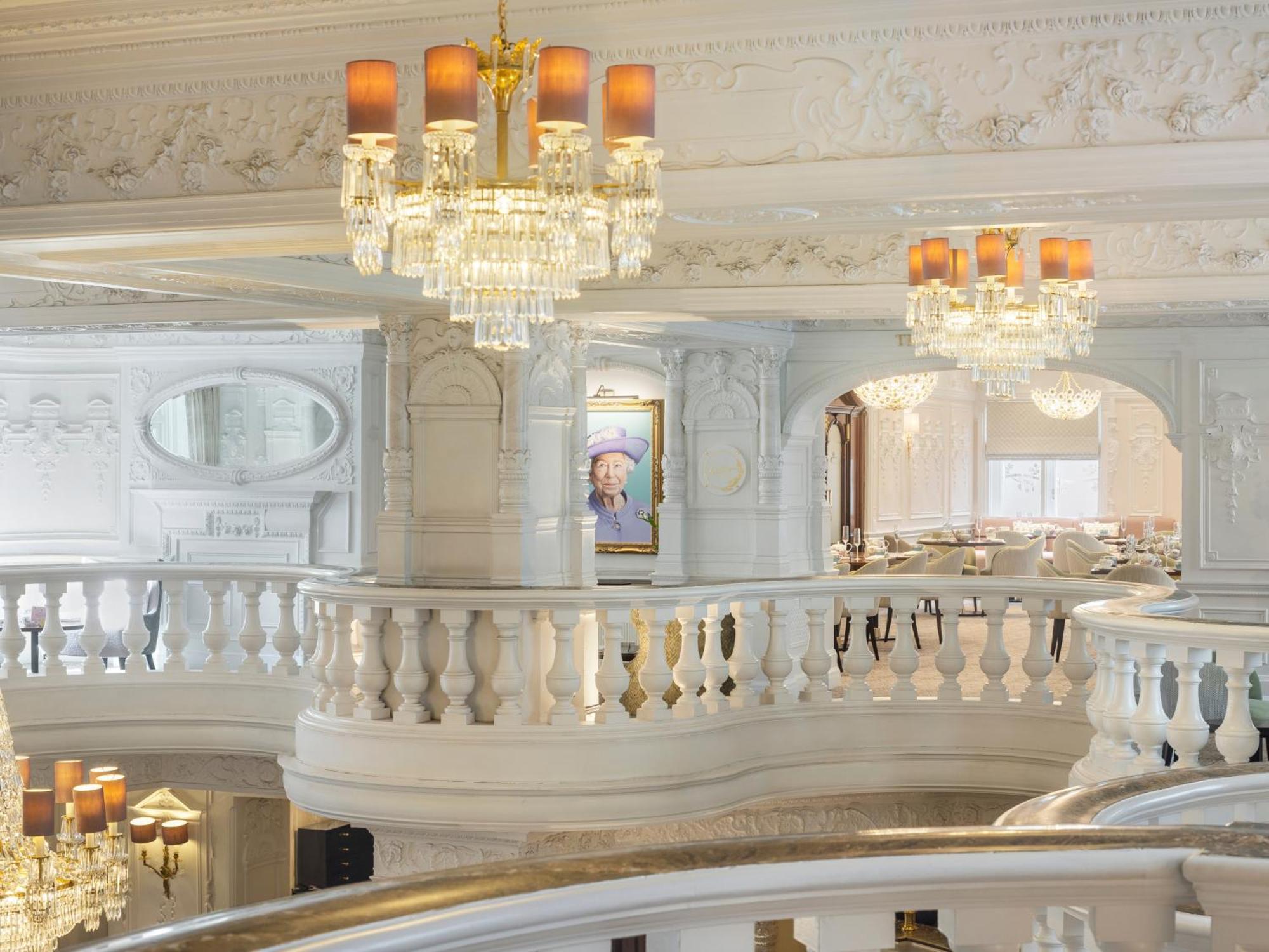 St. Ermin's Hotel, Autograph Collection Hotel