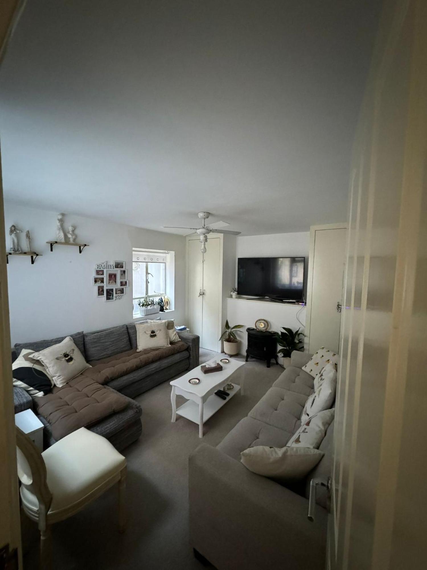 Apartment Gem 2 *