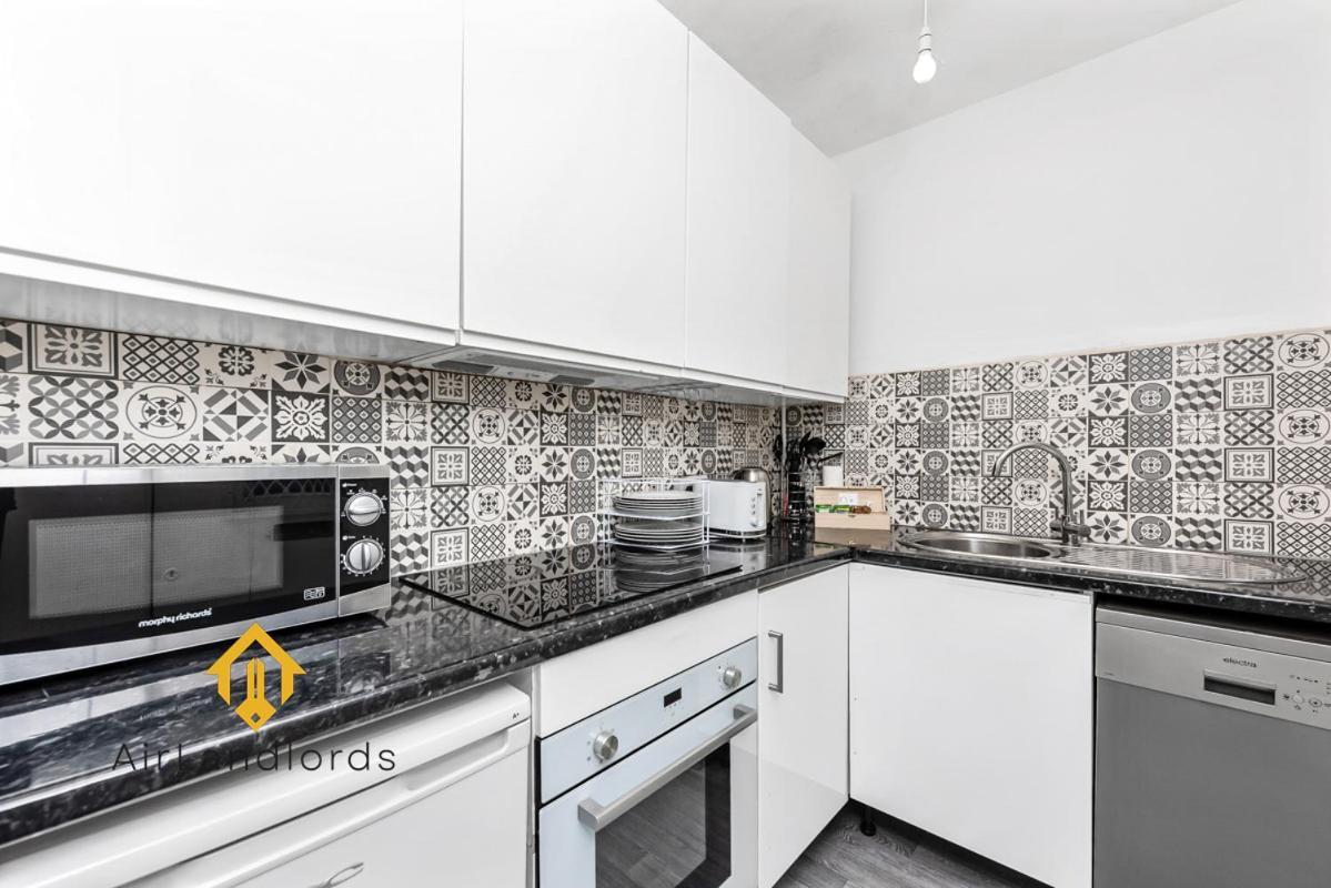 Apartamento Fantastic 4 Bedroom In Russell Square Londres