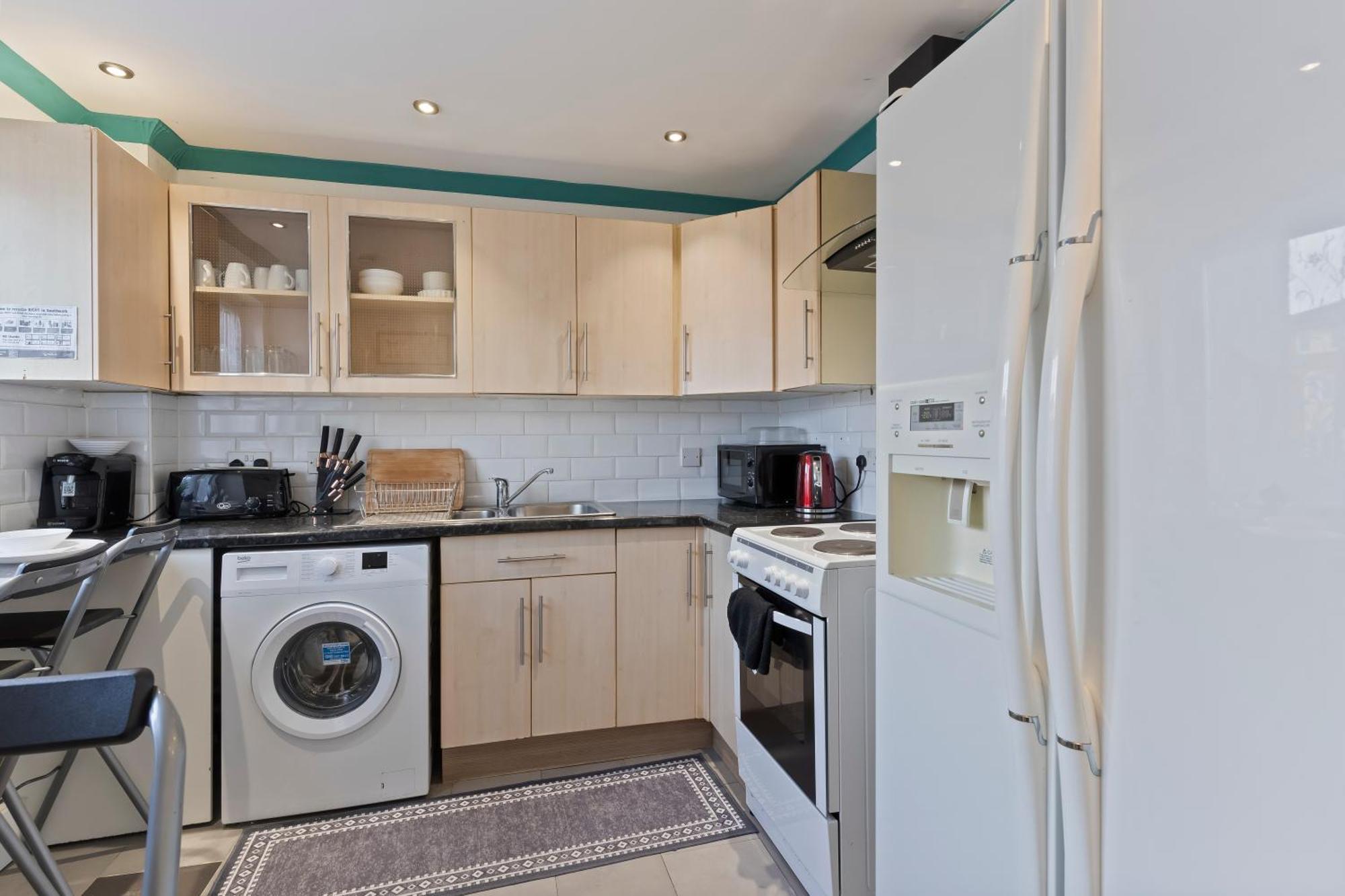 Holiday home Cozy Townhouse With 4 Bedrooms London