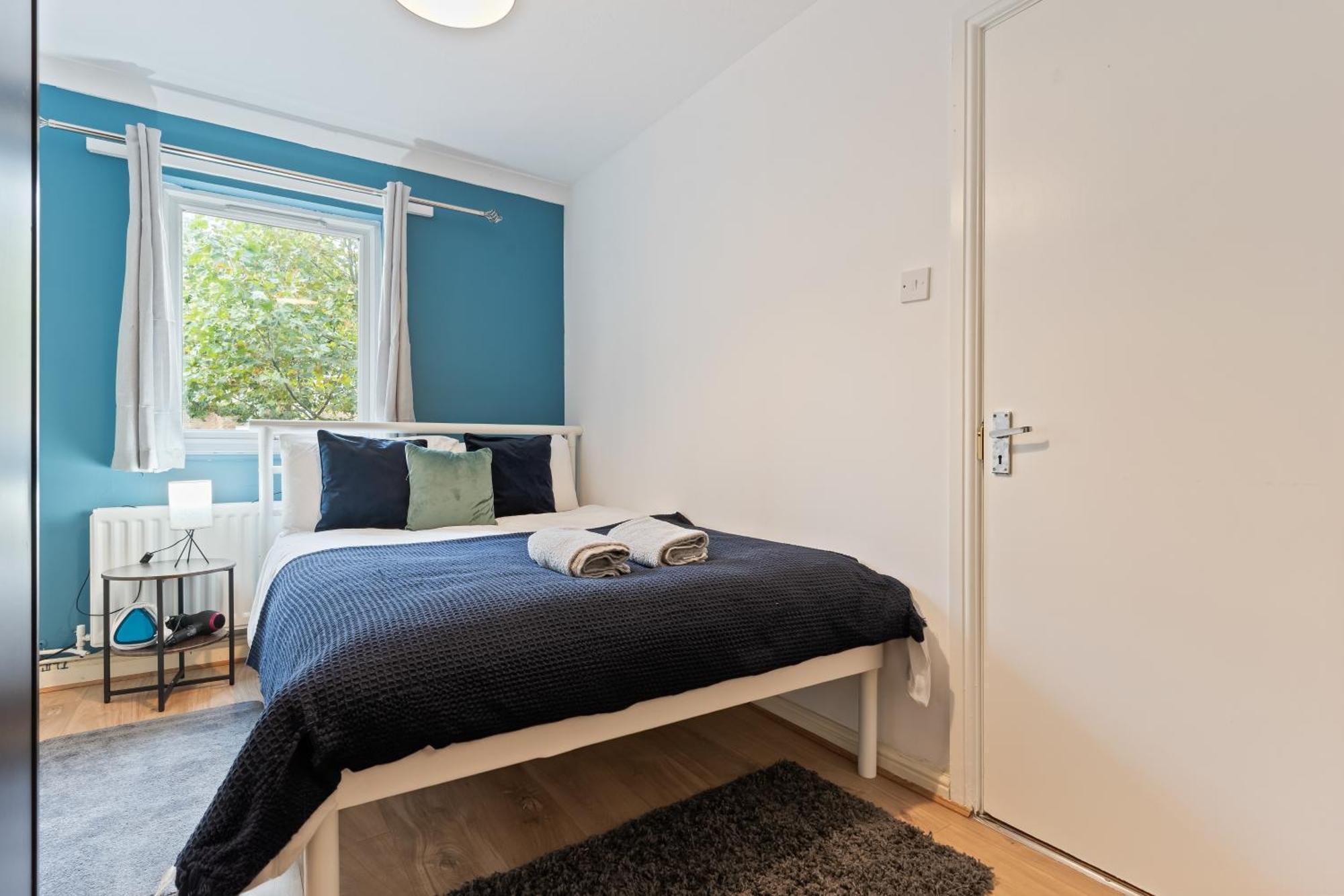 Cozy Townhouse With 4 Bedrooms Holiday home