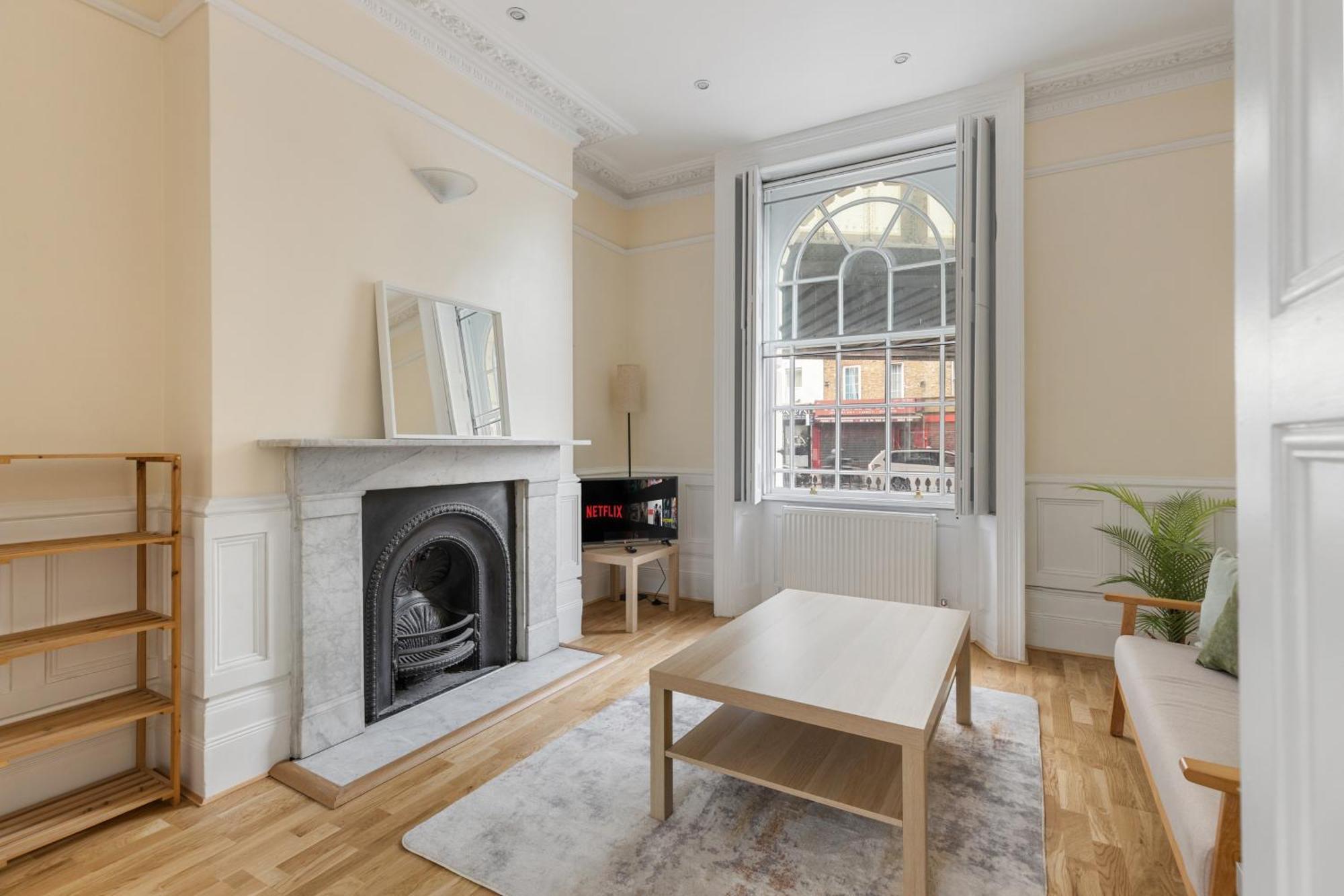Appartement Parea Living - Spacious 4 Story House, Families, Big Groups