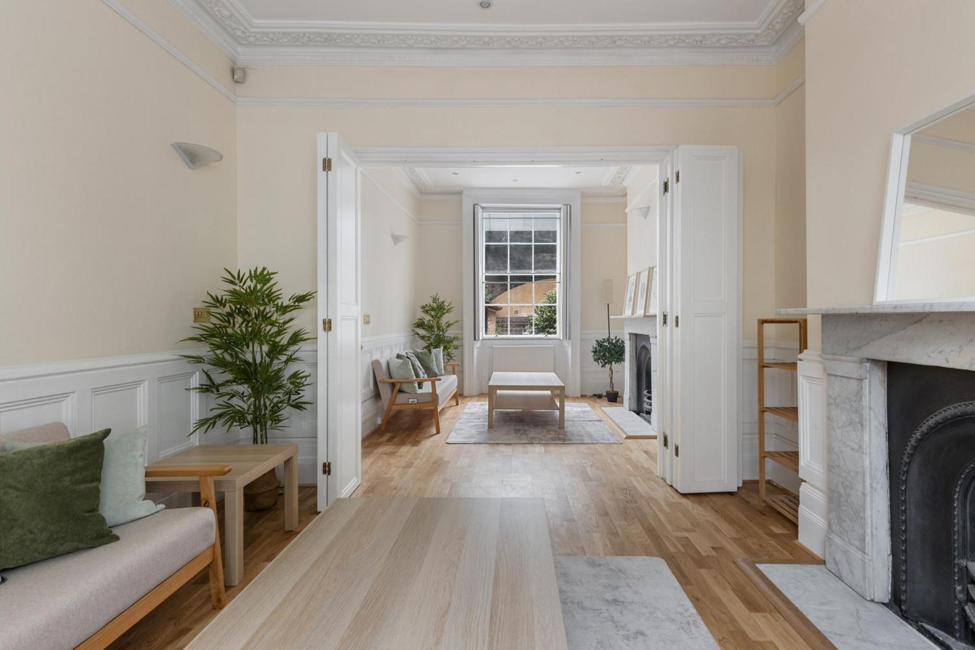 Parea Living - Spacious 4 Story House, Families, Big Groups Appartement