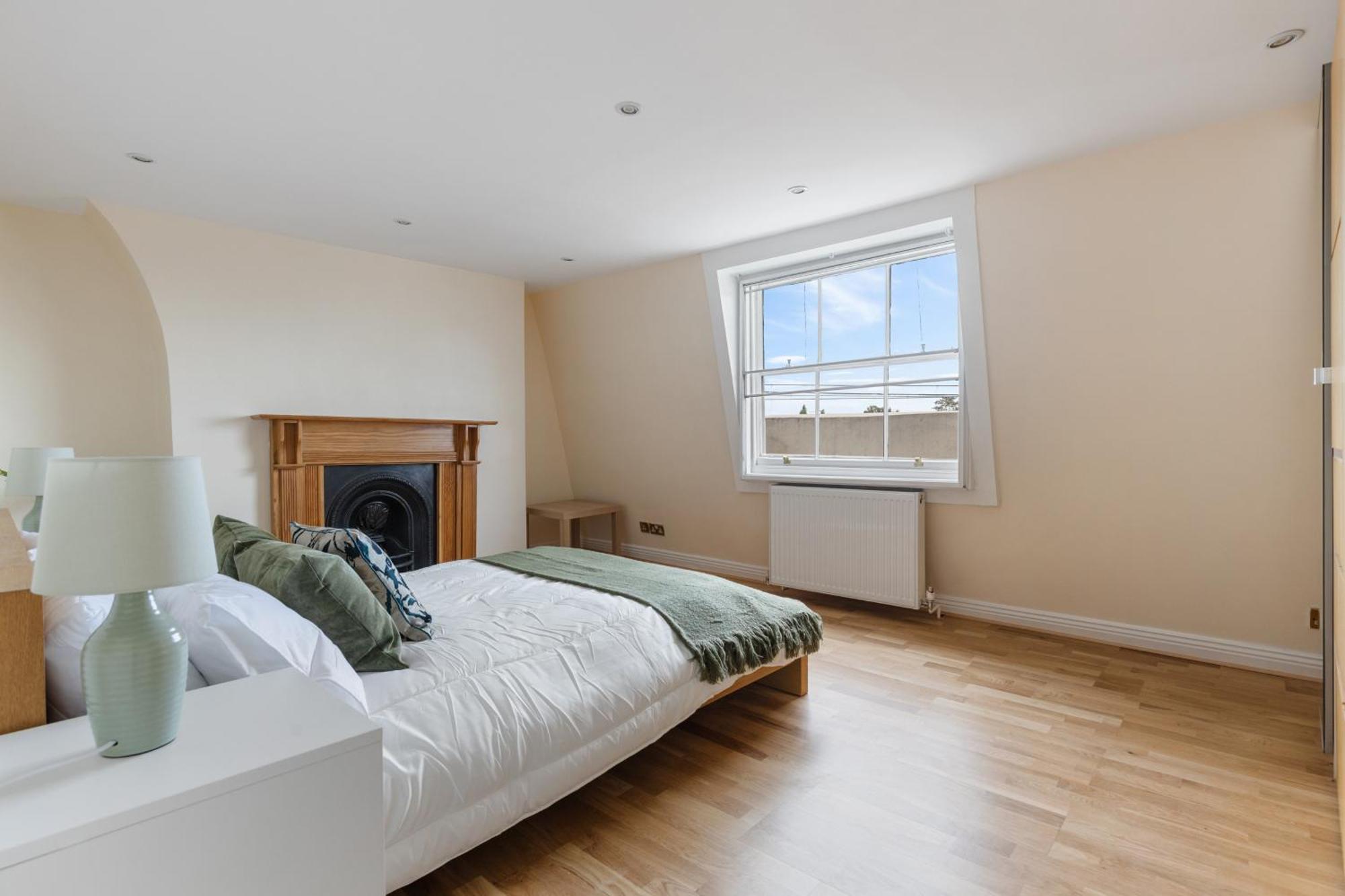 Parea Living - Spacious 4 Story House, Families, Big Groups Appartement