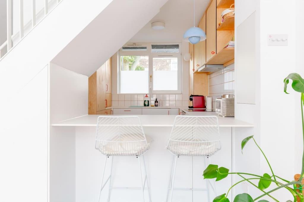 Unique 3bd Flat In Hoxton With Private Garden London